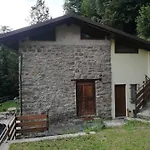 Ai Ruc Bed & Breakfast 3*